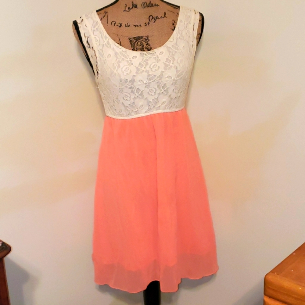 Lacey flowy dress